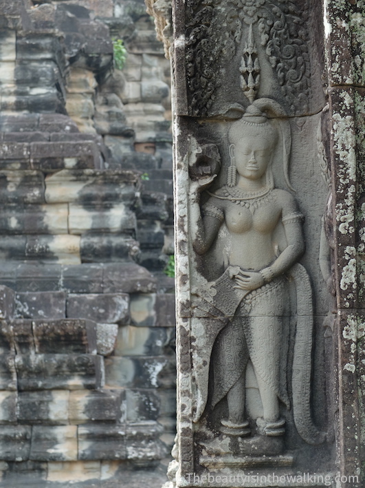 sculpture Angkor wat.JPG