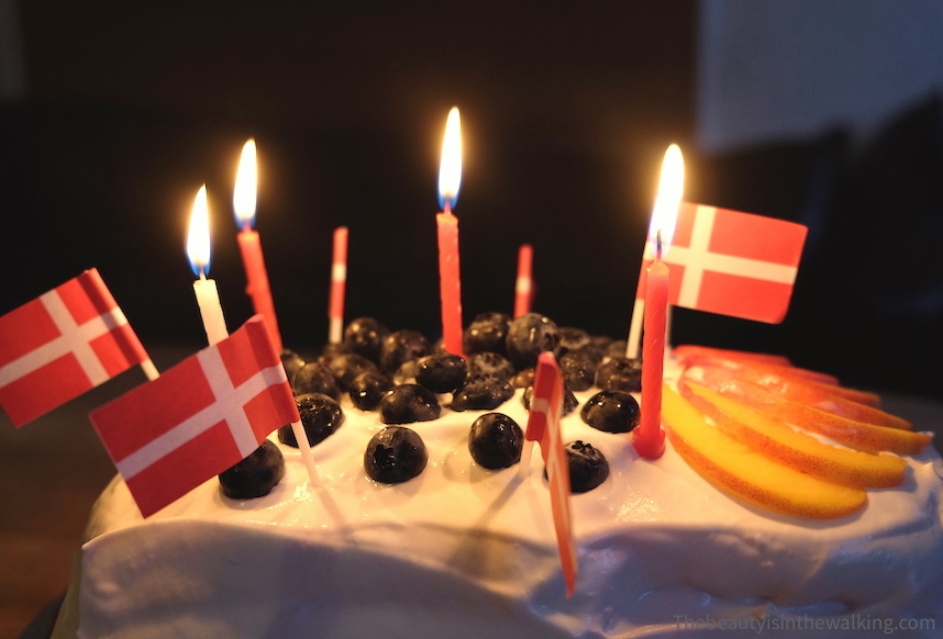Lagkage, Danish birthday cake / gâteau d'anniversaire danois