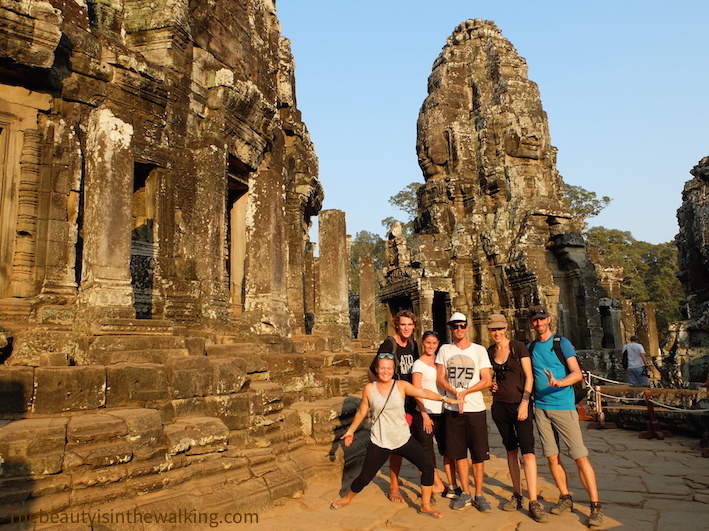 équipe Angkor Thom.JPG