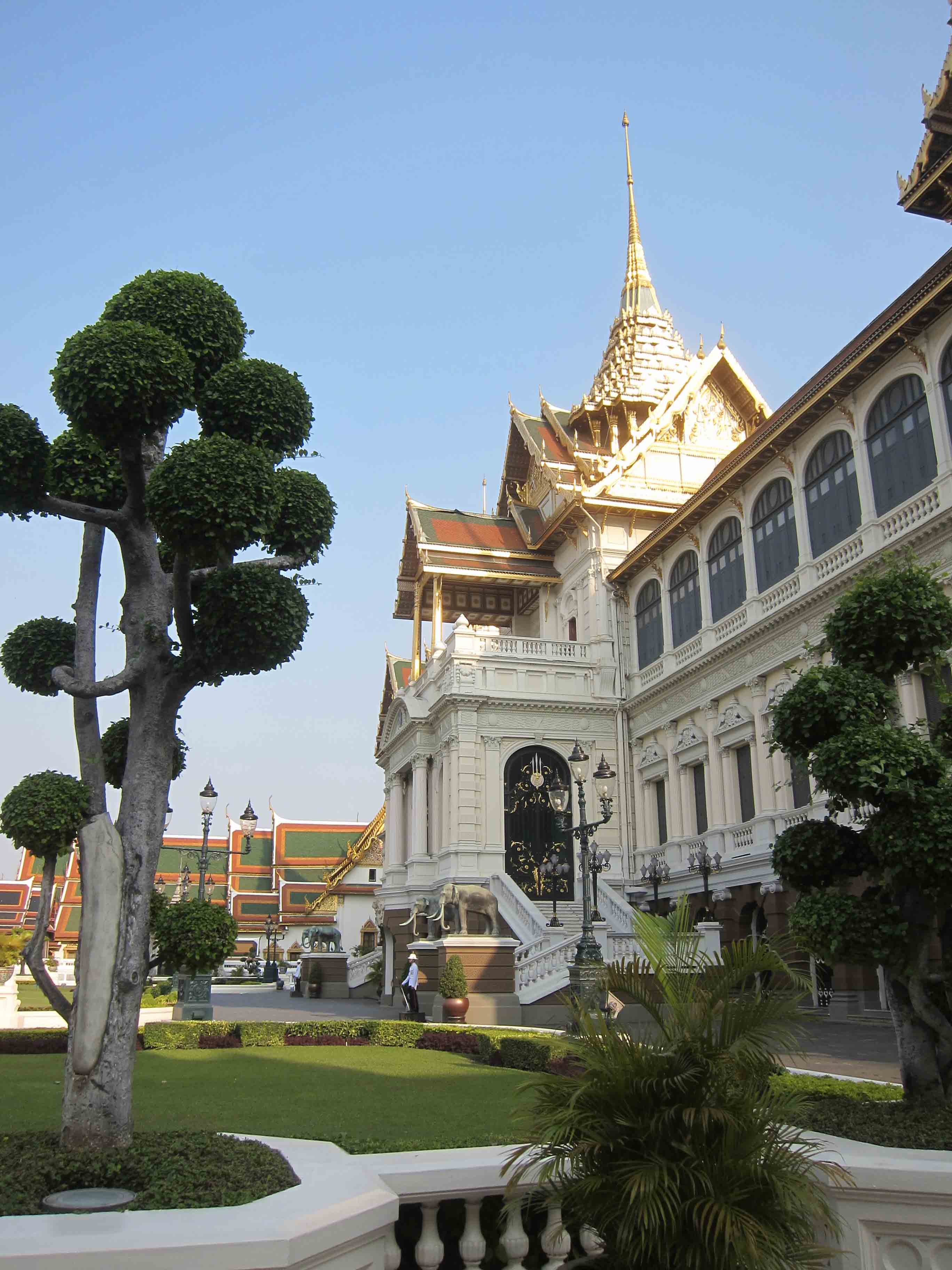 Grand-Palais-Bangkok-Thailande.jpg